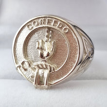 Load image into Gallery viewer, Boyd Clan Crest Signet Ring - celtic sides