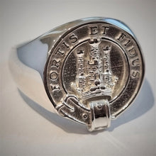 Load image into Gallery viewer, MacLachlan Clan Crest Signet Ring Scot Jewelry Rings
