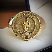 Load image into Gallery viewer, Boyd Clan Crest Signet Ring Scot Jewelry Rings
