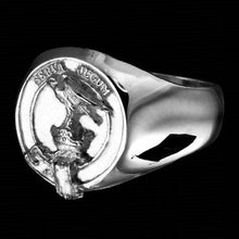 Load image into Gallery viewer, Hay Clan Crest Signet Ring Scot Jewelry Rings
