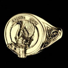 Load image into Gallery viewer, Lindsay Clan Crest Signet Ring - celtic sides Scot Jewelry Rings

