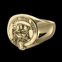 Load image into Gallery viewer, Weir Clan Crest Signet Ring Rings Scot Jewelry
