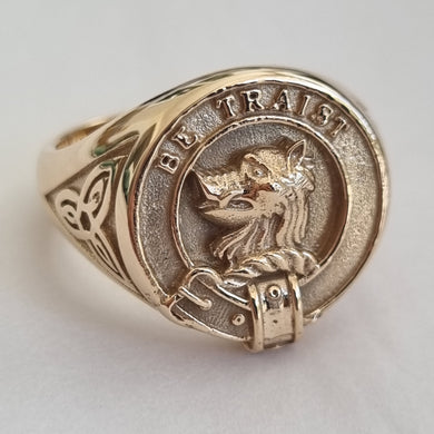 Inne Clan Crest Signet Ring Be Traist Celtic Knot Triquetra