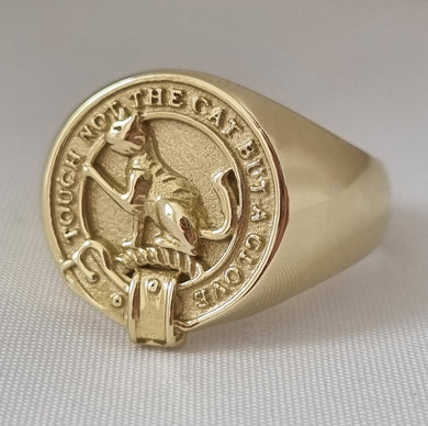 MacPherson Clan Crest Signet Ring in 14kt Gold