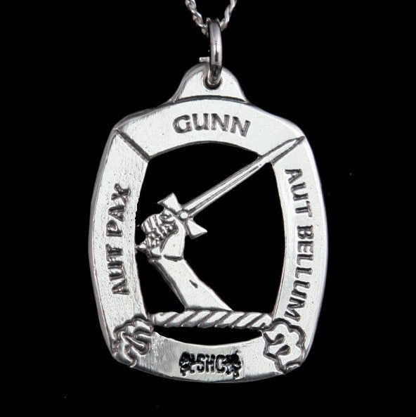 Gunn Clan Crest Pendant - large Scot Jewelry Charms & Pendants