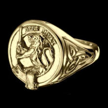 Load image into Gallery viewer, MacDuff Clan Crest Signet Ring - celtic sides Scot Jewelry Rings
