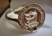 Load image into Gallery viewer, MacKinnon Clan Crest Signet Ring Scot Jewelry Rings
