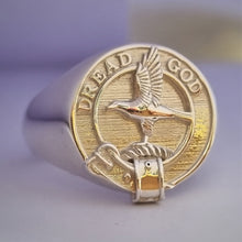 Load image into Gallery viewer, Munro Clan Crest Signet Ring Scot Jewelry Rings
